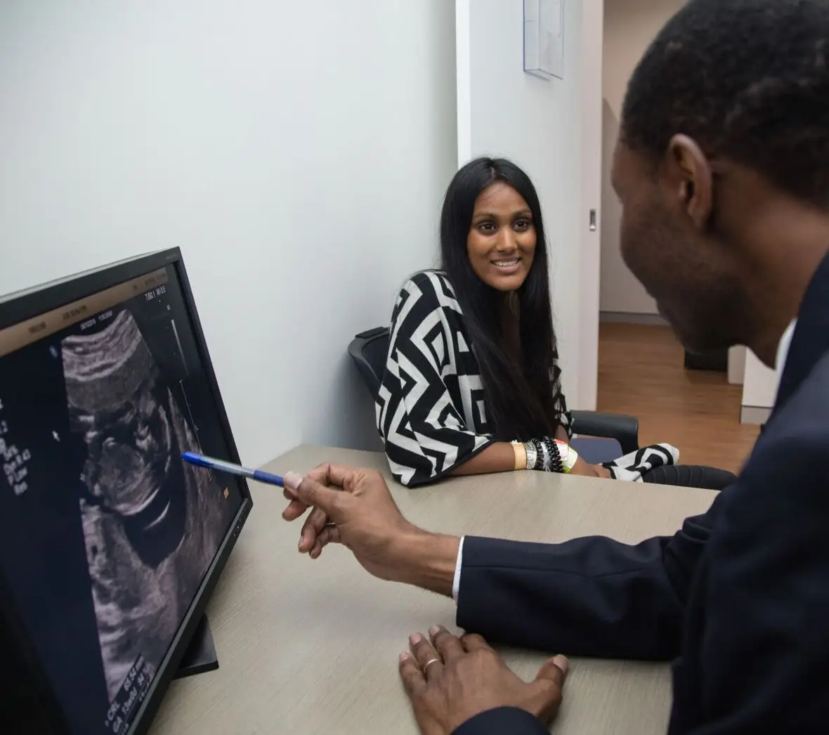 Dr Magotti at work | obstetric and gynaecological ultrasound near me