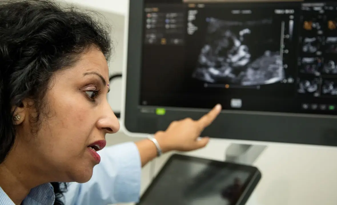 mid_tri_img1b Suzi at work | obstetric and gynaecological ultrasound near me
